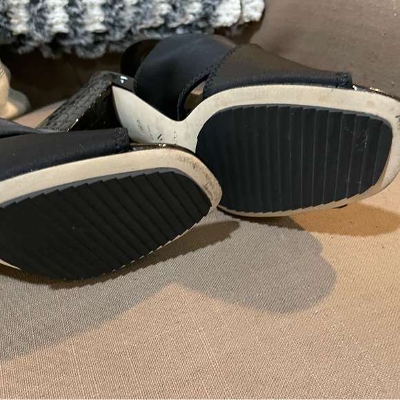 Donald Pliner Black Croco Pyper Slingback - Picture 11 of 15